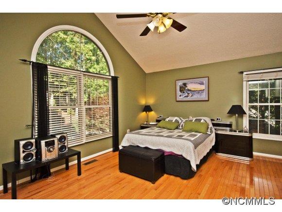 114 Coachmans Trail Asheville NC 28803