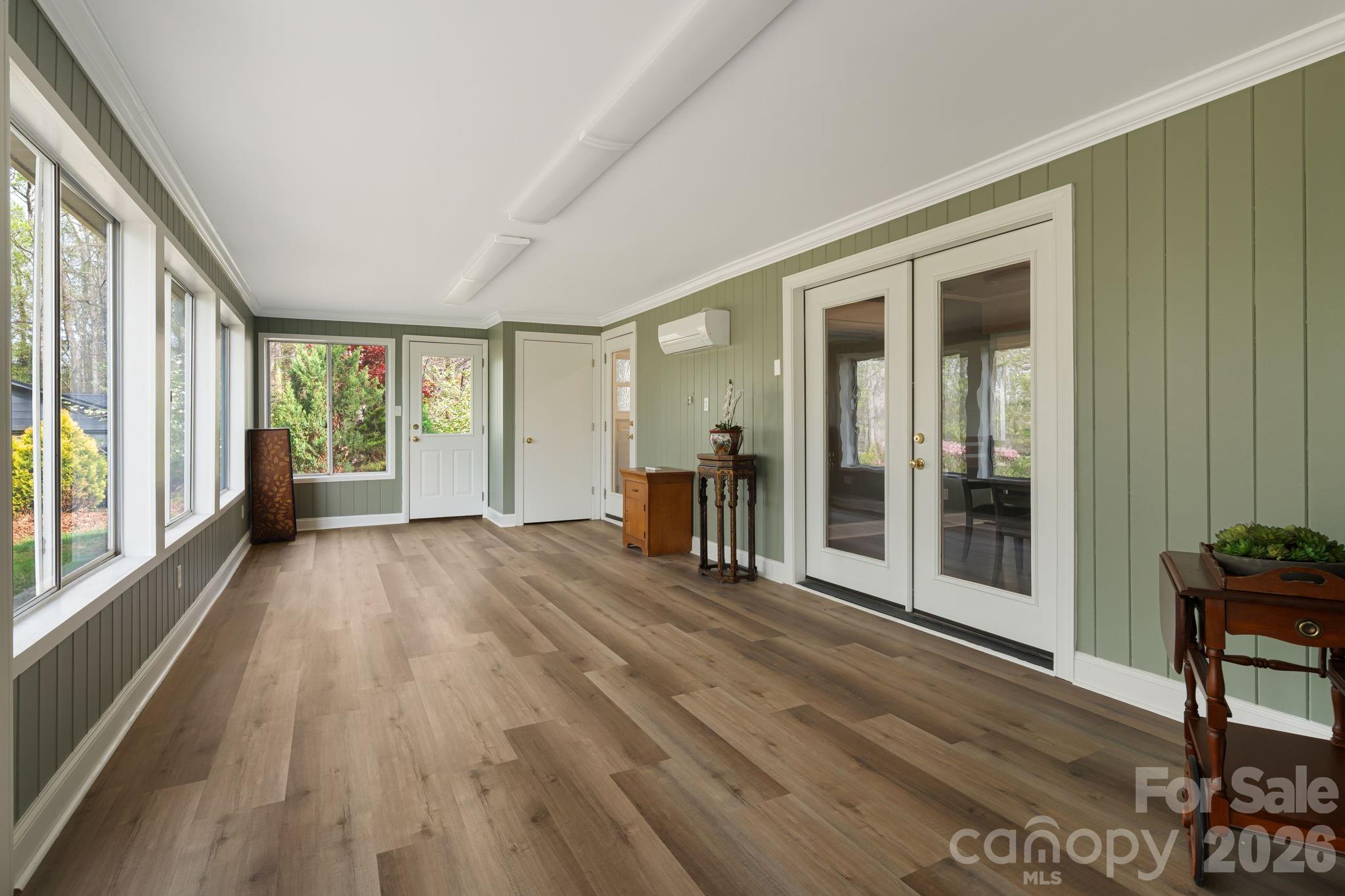 87 W Oakview Road Asheville NC 28806