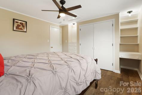 87 W Oakview Road Asheville NC 28806