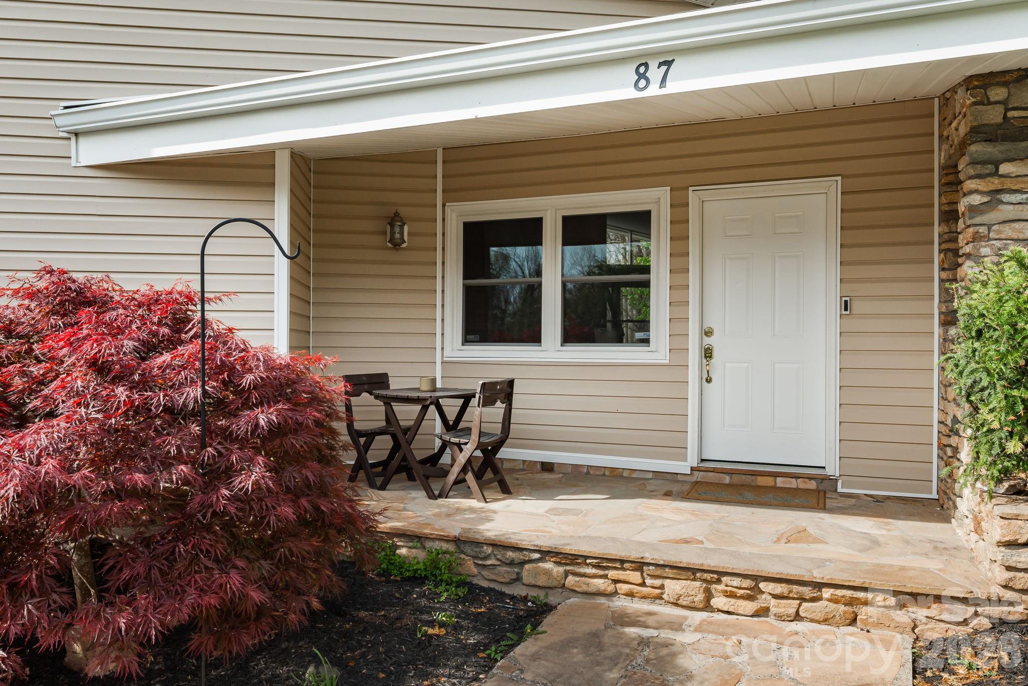 87 W Oakview Road Asheville NC 28806