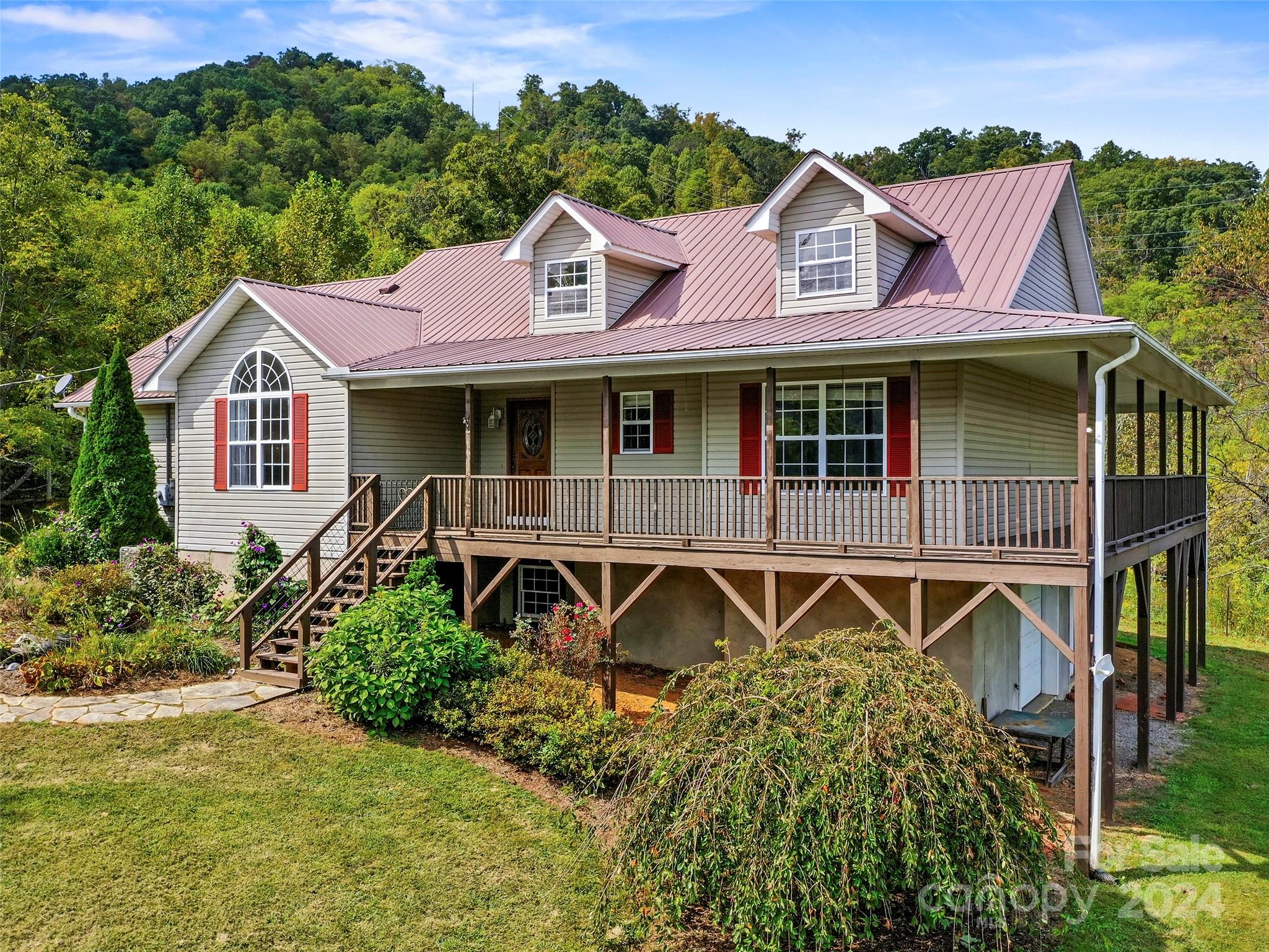 170 Yates Cove Road Waynesville NC 28785