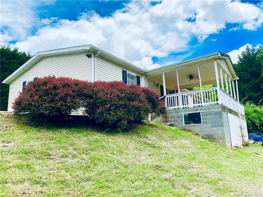 8 Spring Tree Lane Fairview NC 28730