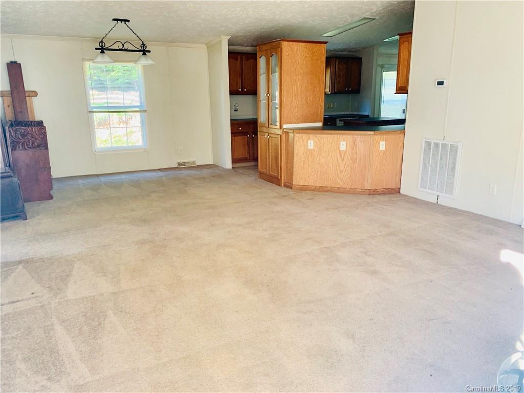 8 Spring Tree Lane Fairview NC 28730