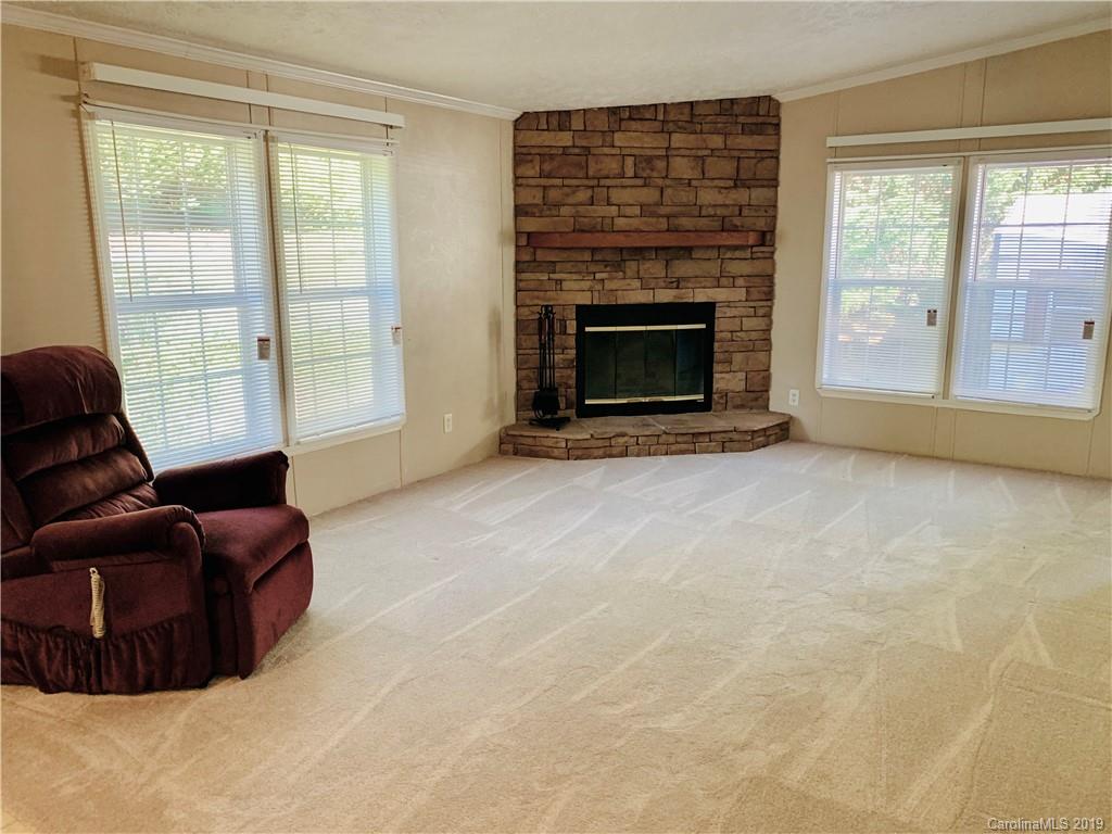 8 Spring Tree Lane Fairview NC 28730