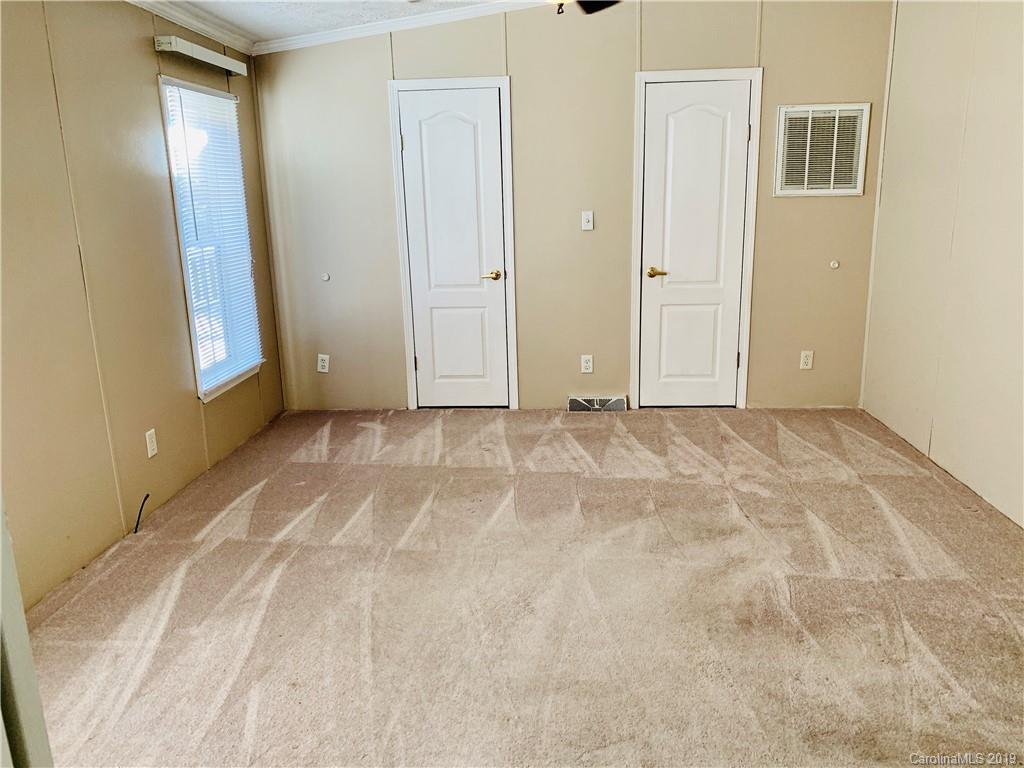 8 Spring Tree Lane Fairview NC 28730