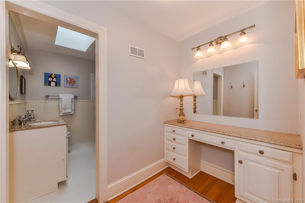 2427 Cornell Avenue Charlotte NC 28211