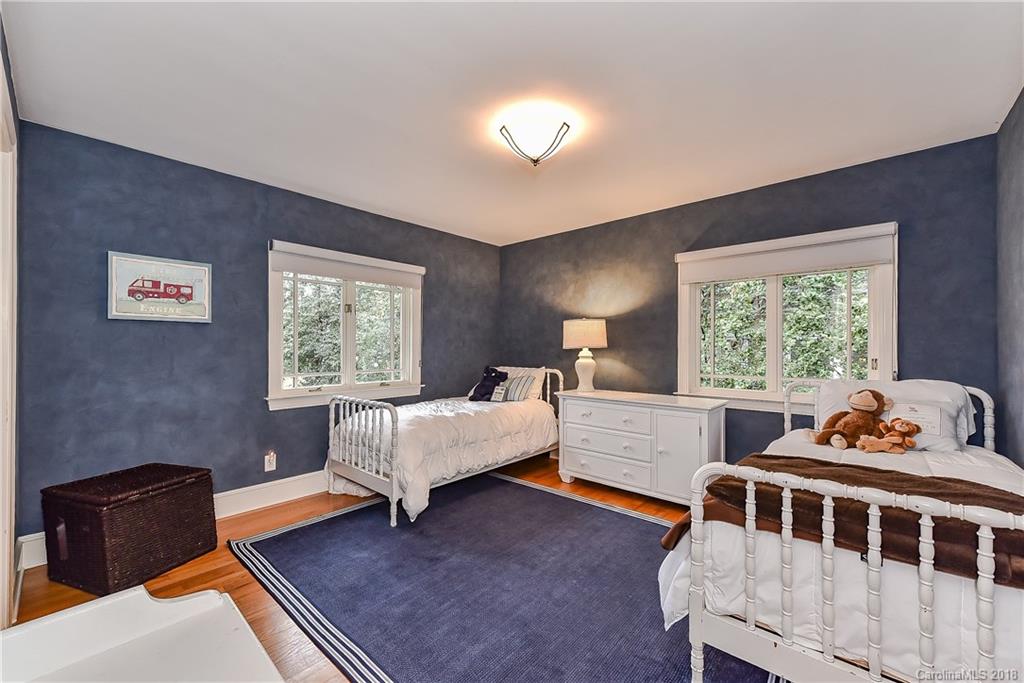 2427 Cornell Avenue Charlotte NC 28211