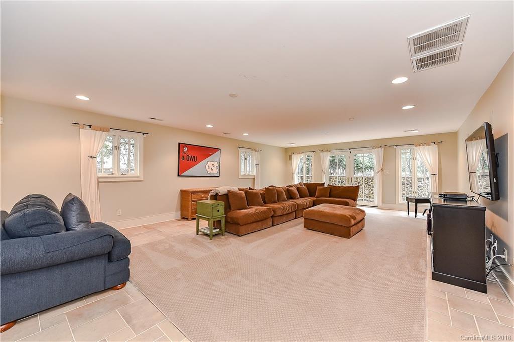 2427 Cornell Avenue Charlotte NC 28211