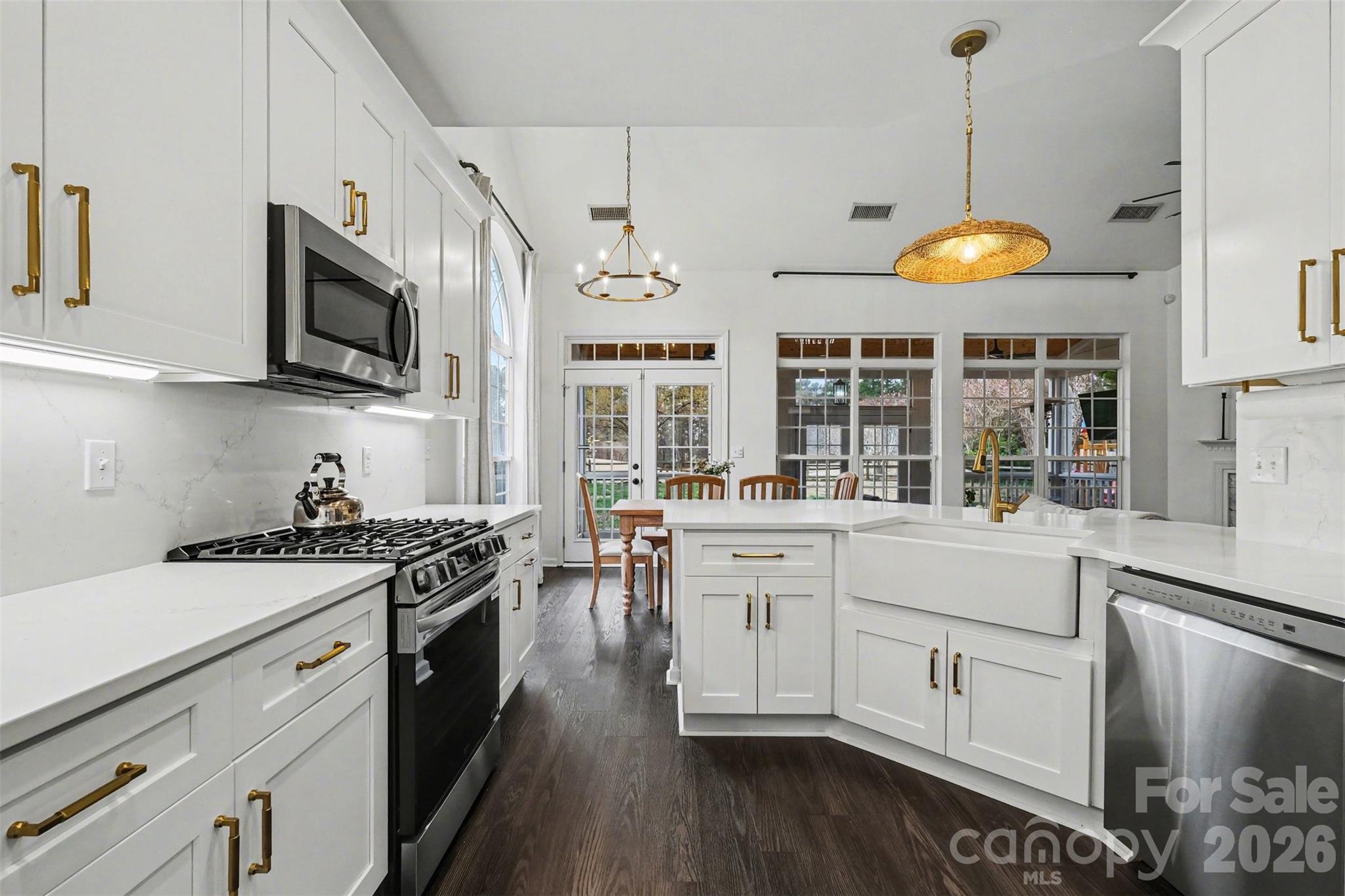 9152 Snow Hill Court Charlotte NC 28269