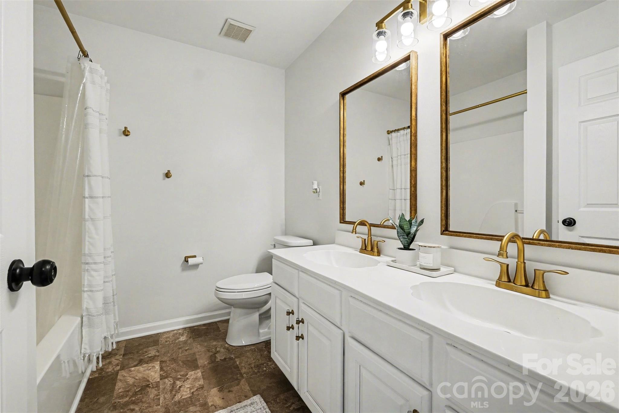 9152 Snow Hill Court Charlotte NC 28269