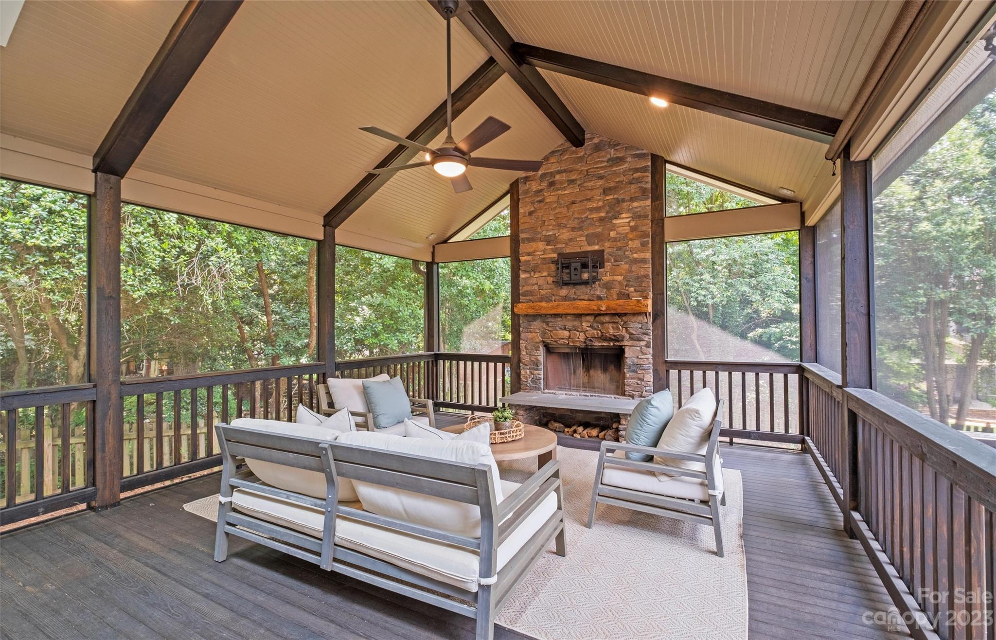 1214 Yale Place Charlotte NC 28209