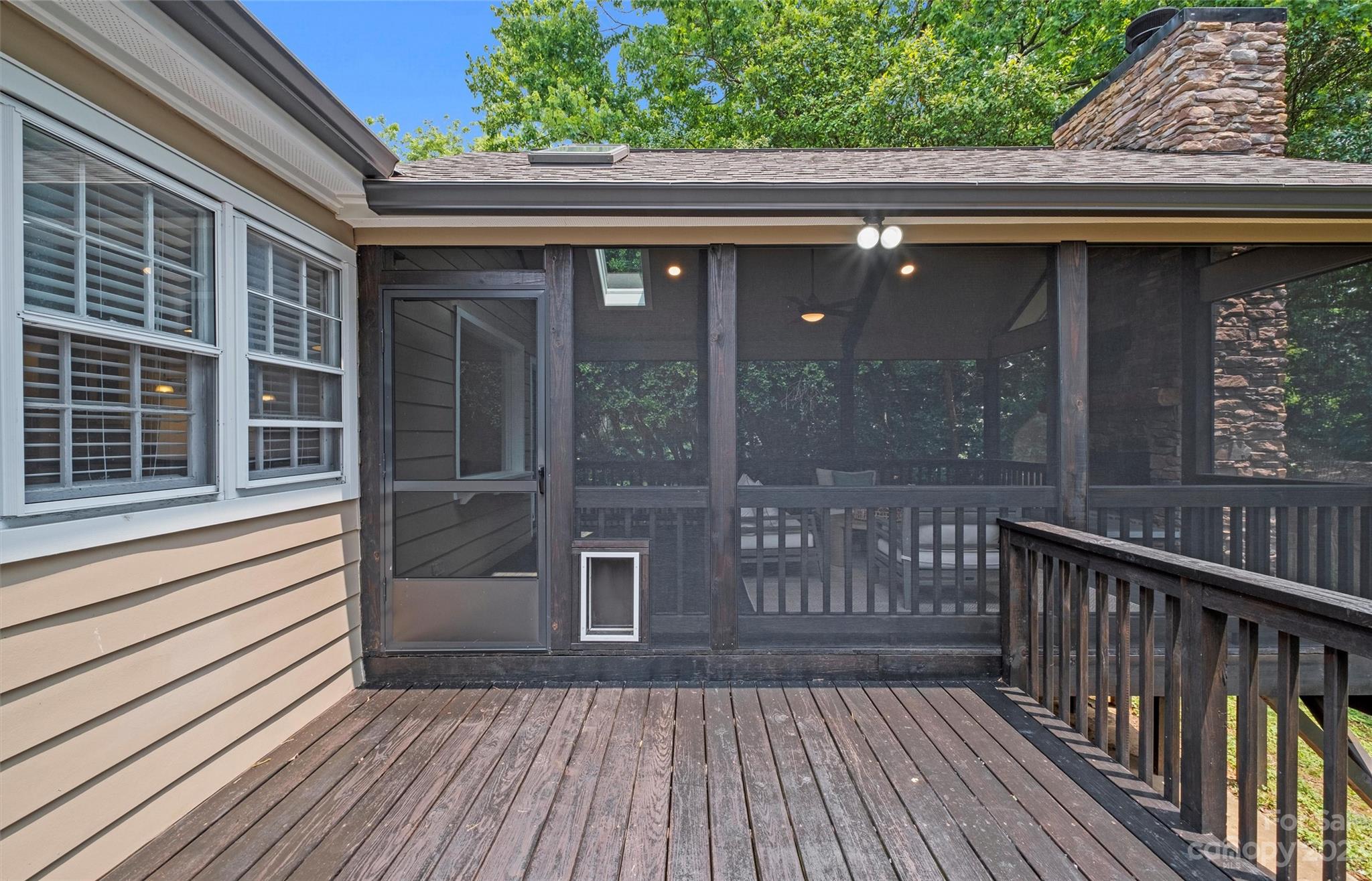 1214 Yale Place Charlotte NC 28209