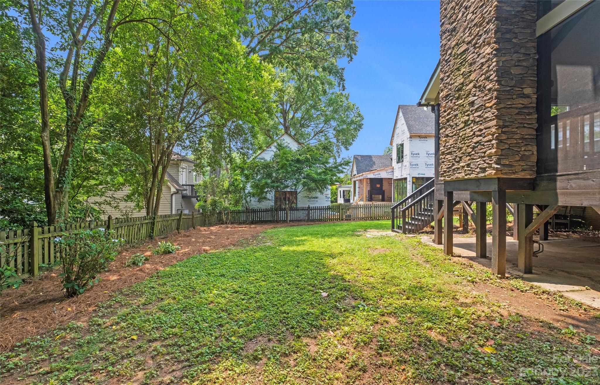 1214 Yale Place Charlotte NC 28209