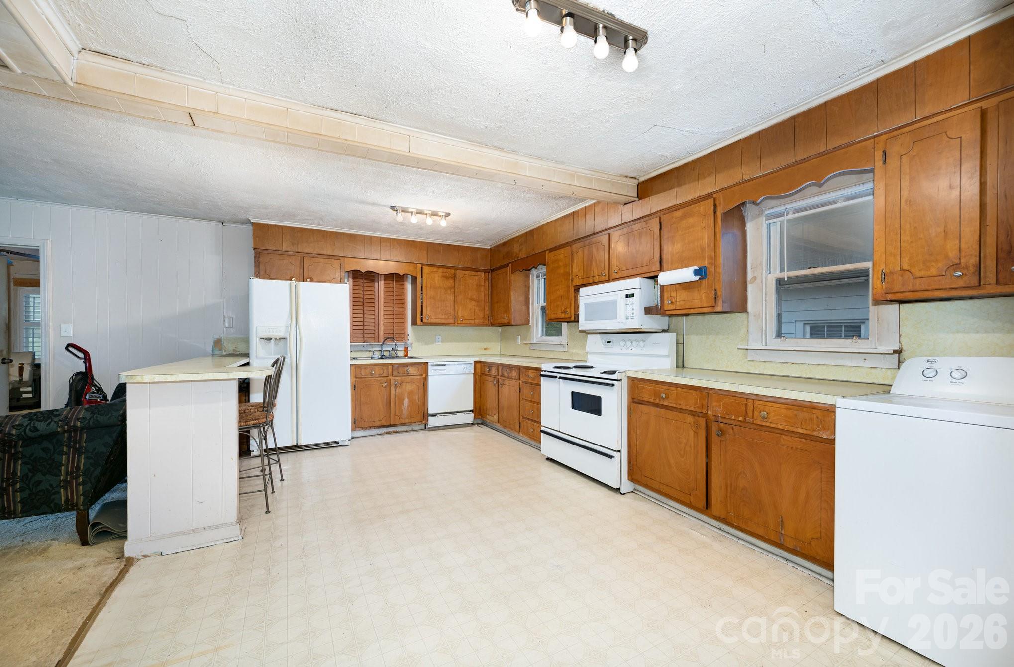 2428 Booker Avenue Charlotte NC 28216