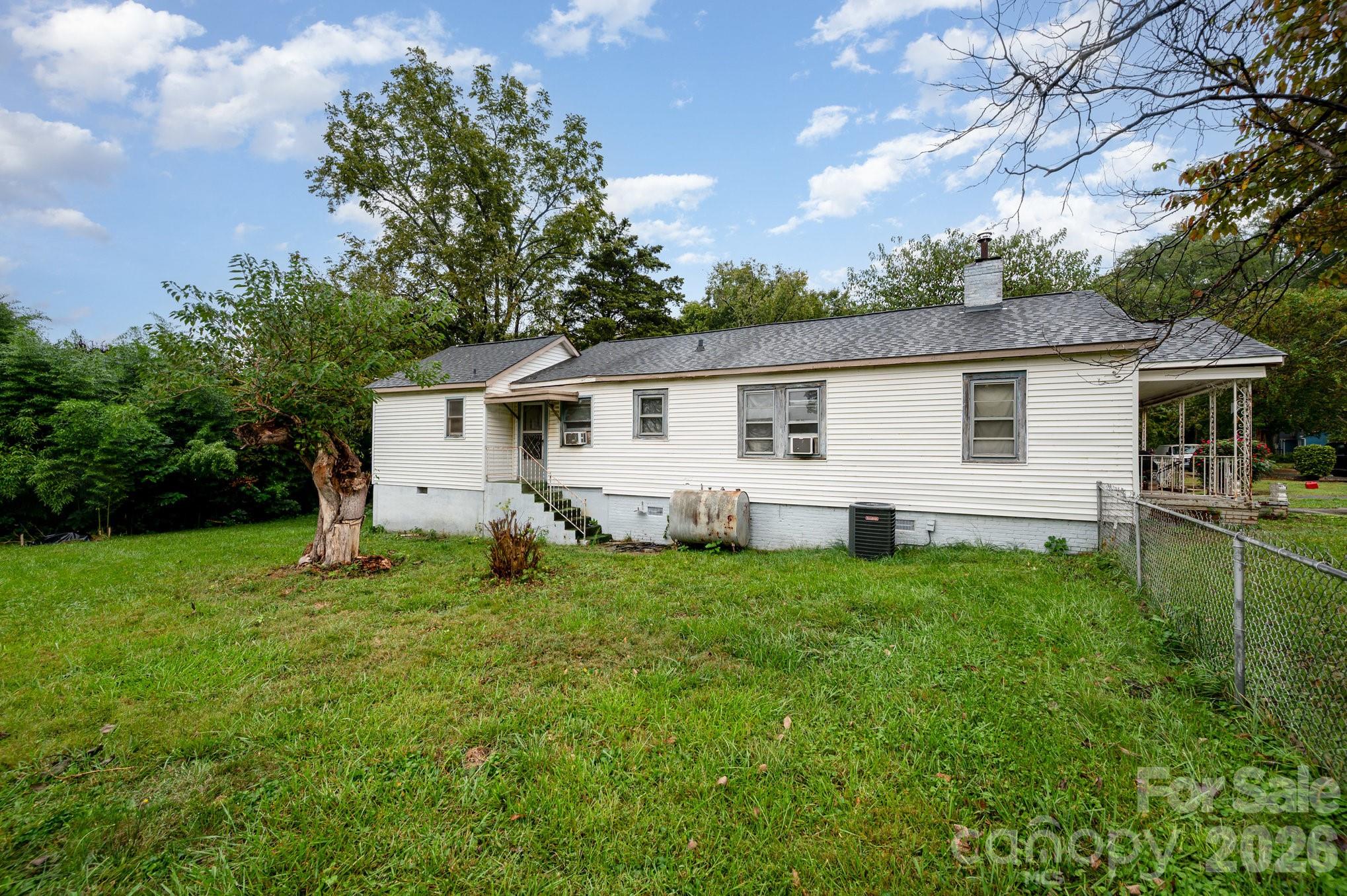2428 Booker Avenue Charlotte NC 28216
