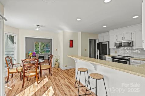 1107 South Point Road Belmont NC 28012