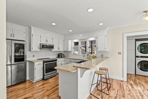 1107 South Point Road Belmont NC 28012