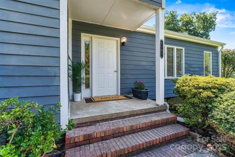 1107 South Point Road Belmont NC 28012