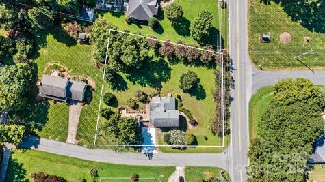 1107 South Point Road Belmont NC 28012