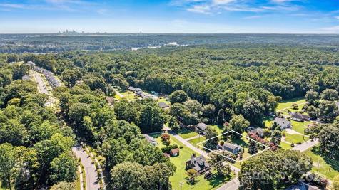 1107 South Point Road Belmont NC 28012