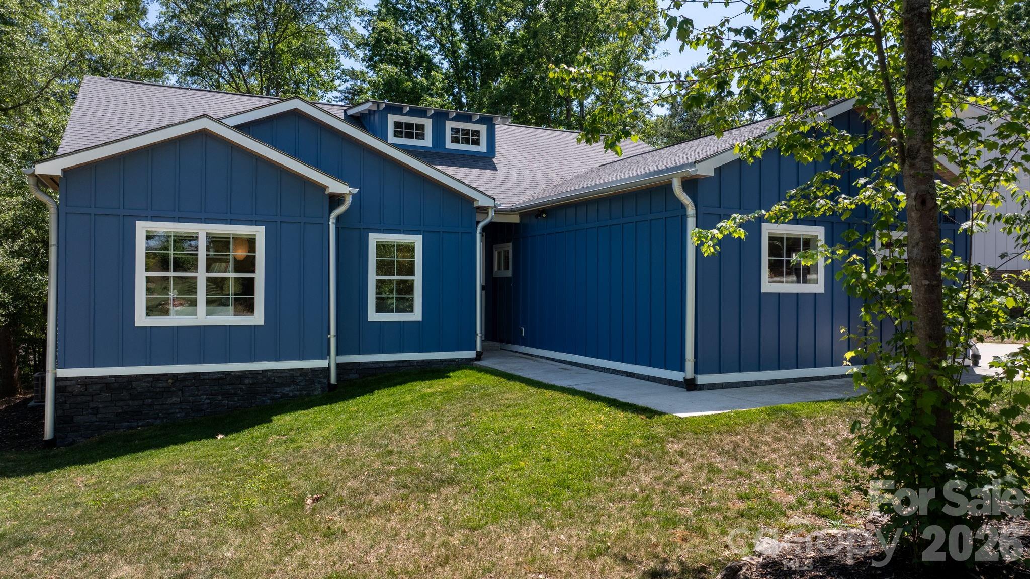 3813 54th Avenue NE Hickory NC 28601