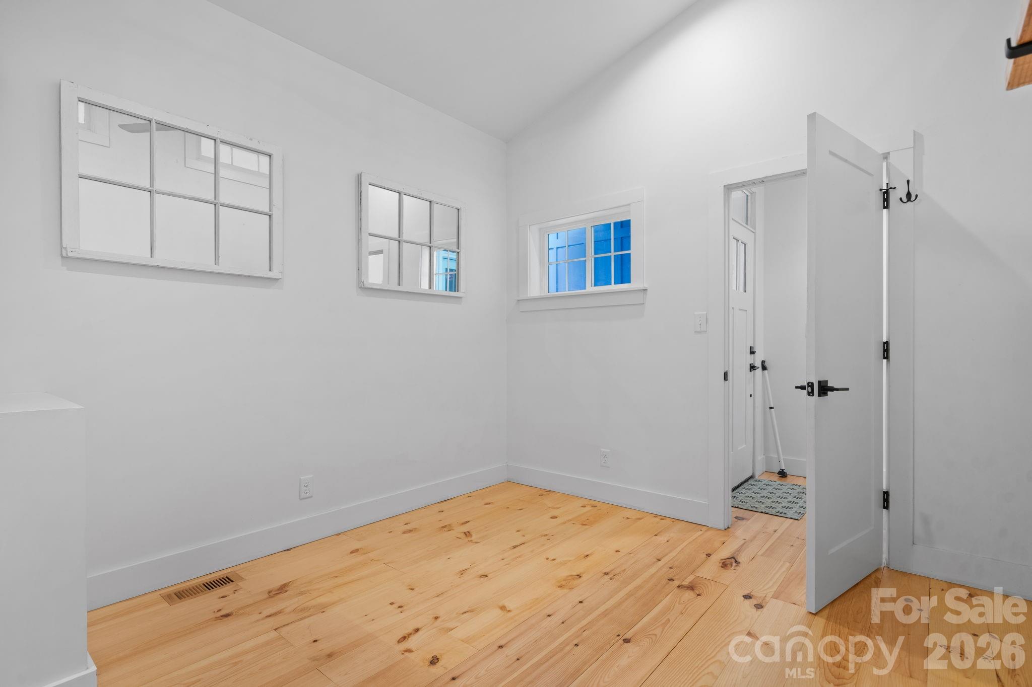 3813 54th Avenue NE Hickory NC 28601