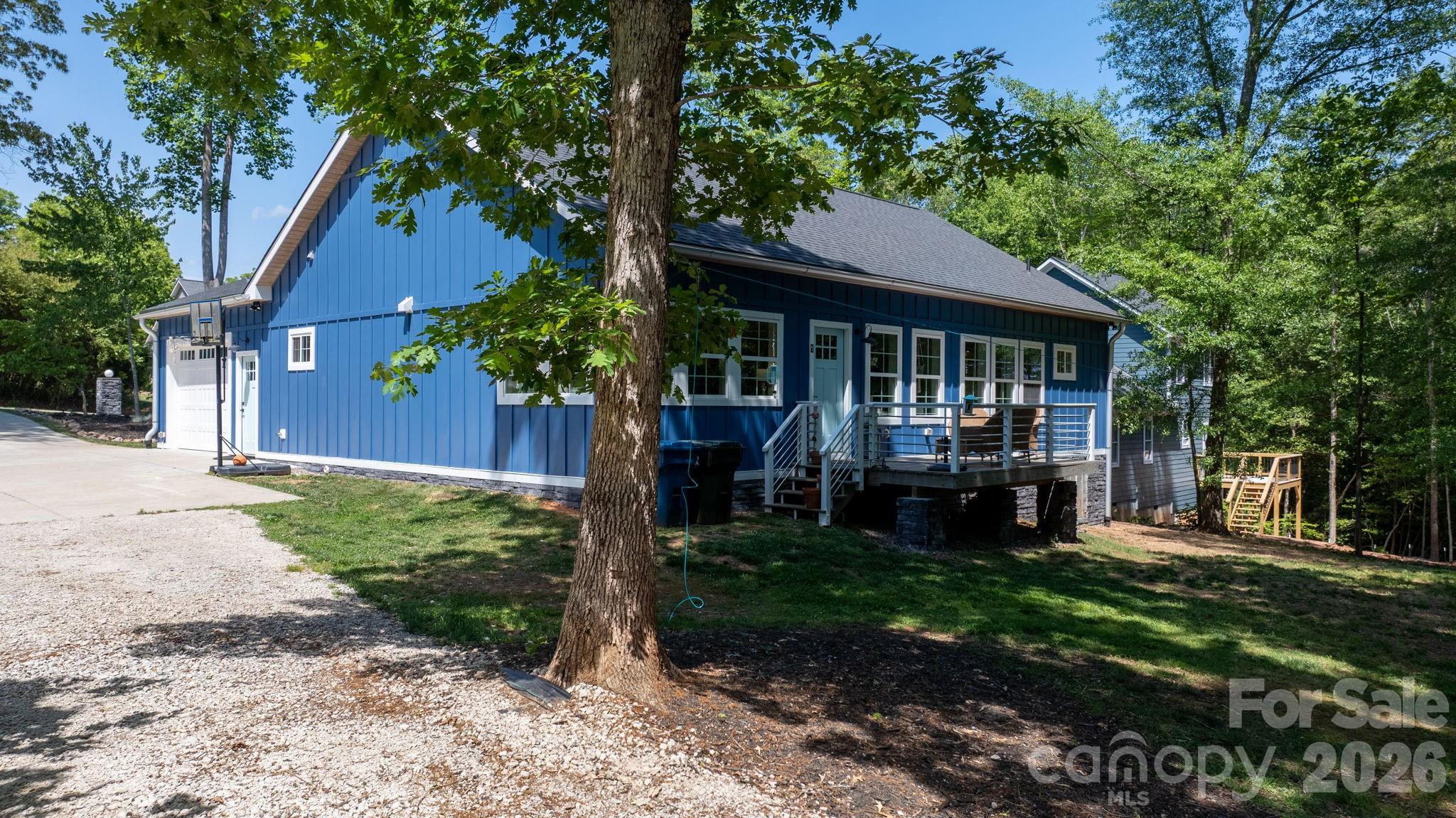 3813 54th Avenue NE Hickory NC 28601