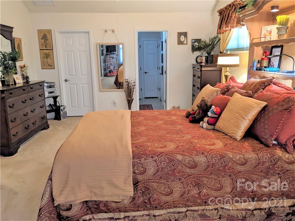 2026 Sugarbush Drive Charlotte NC 28214