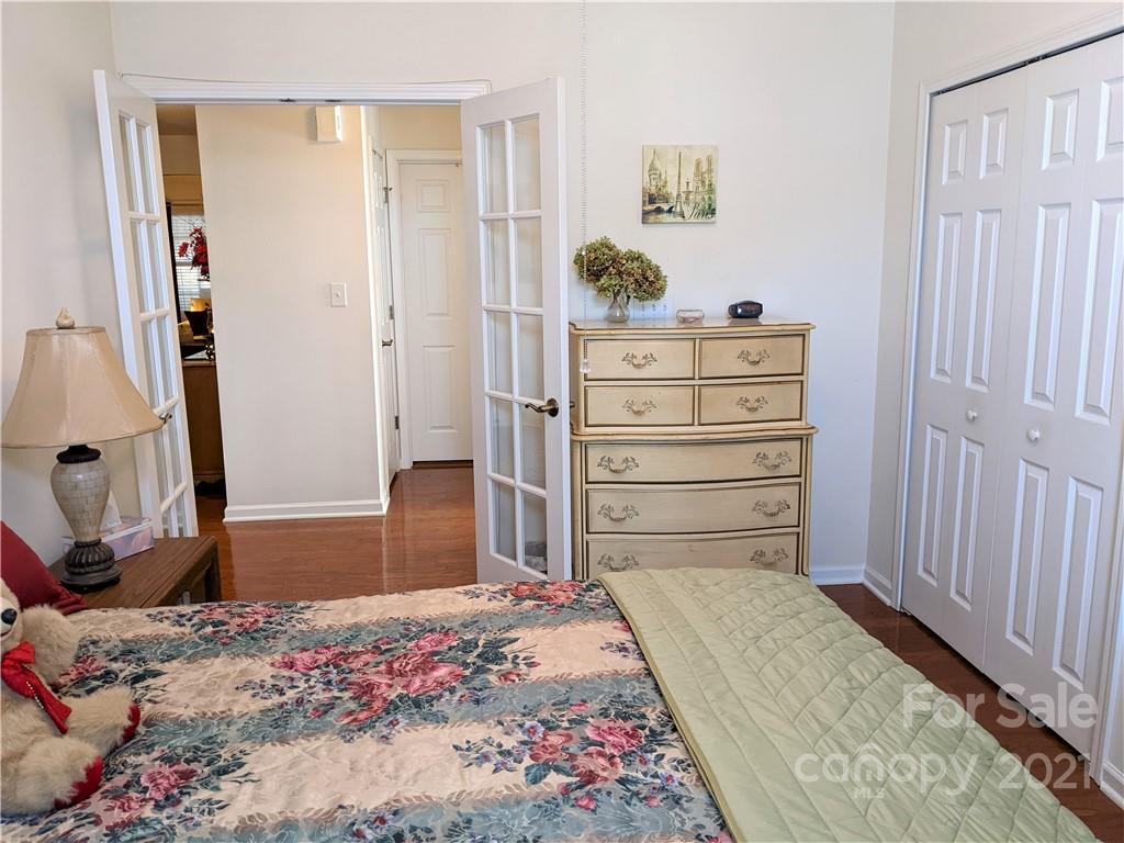 2026 Sugarbush Drive Charlotte NC 28214