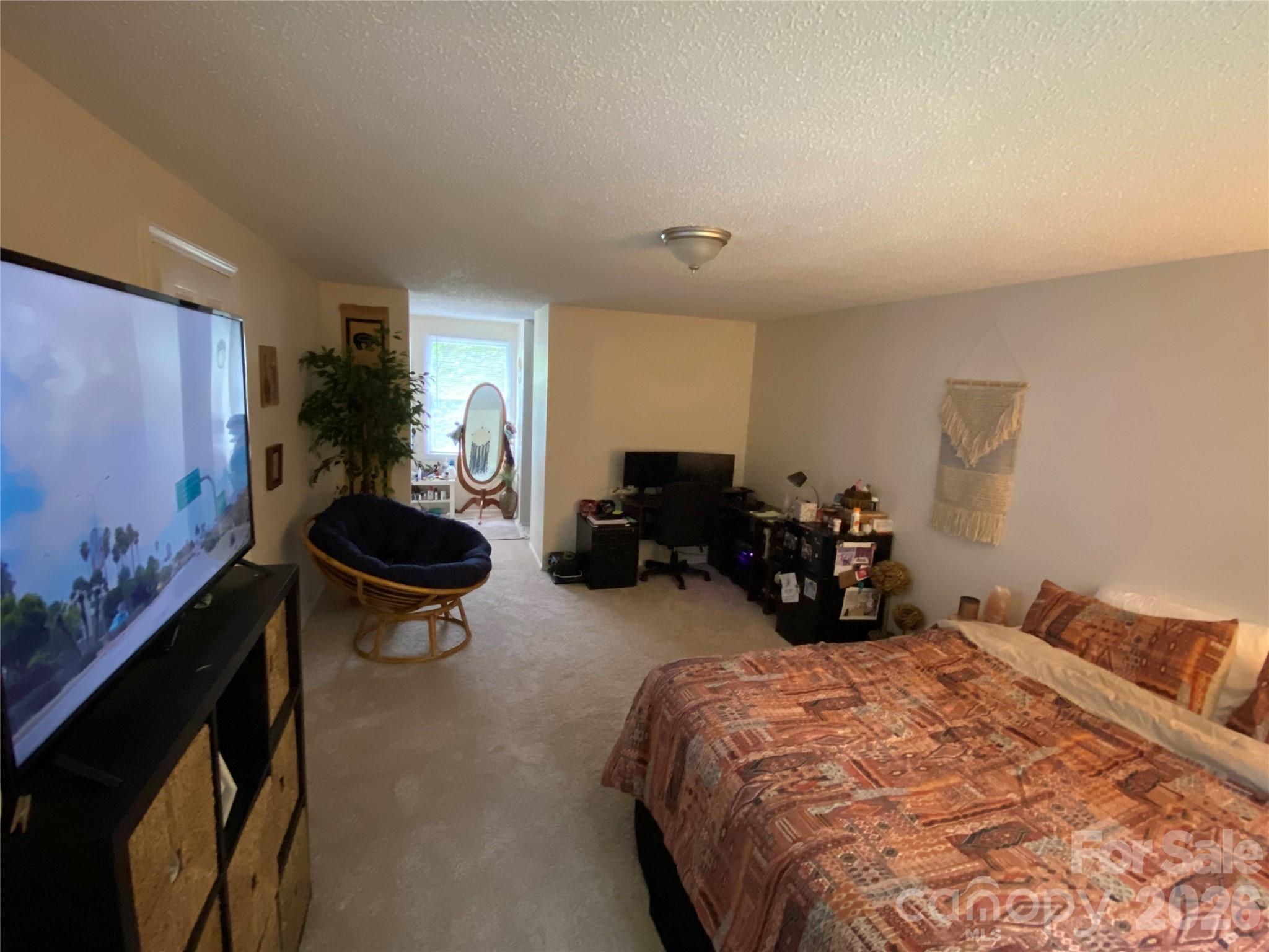 9524 Robert Burns Court Charlotte NC 28213