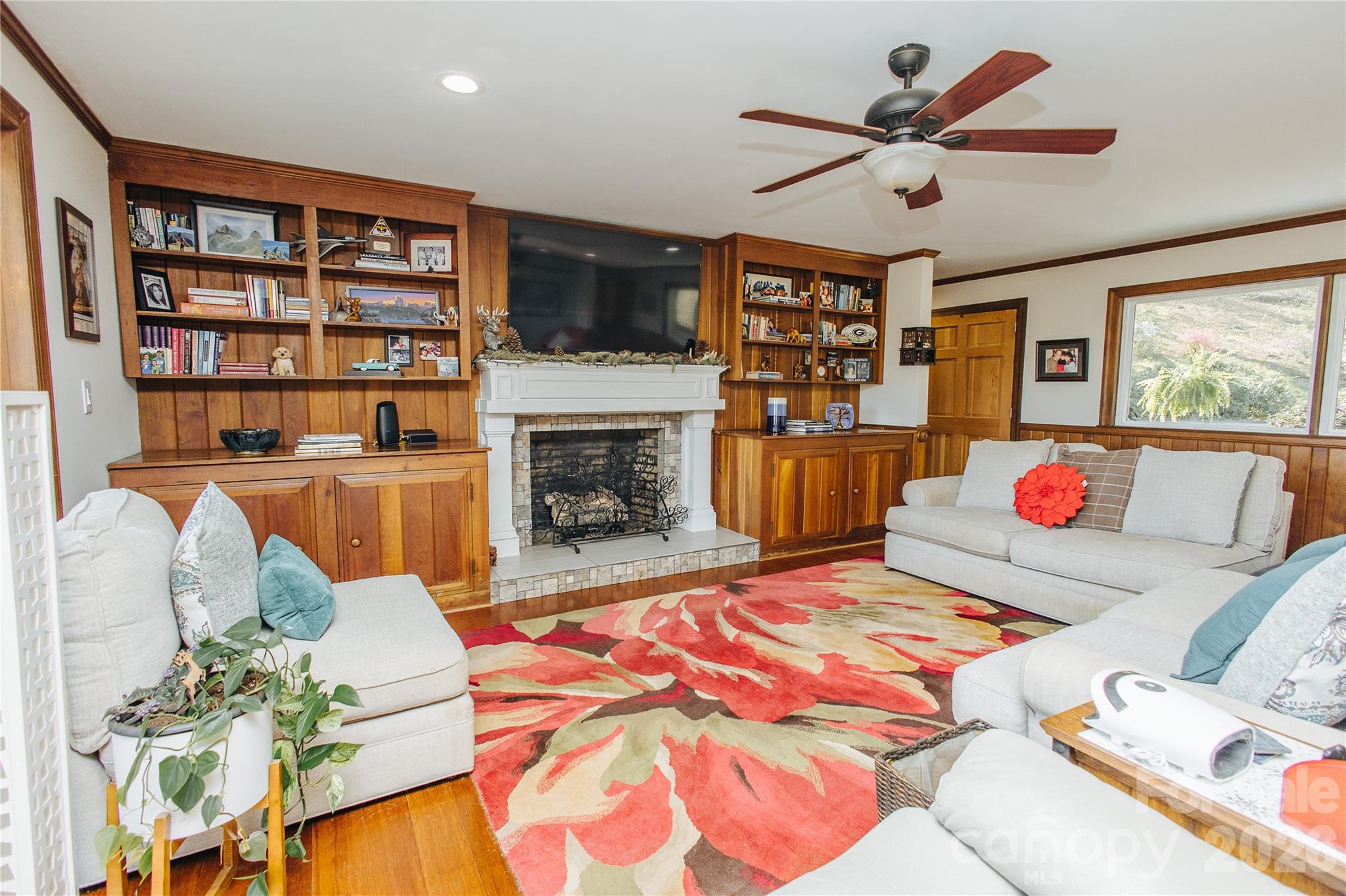 56 E Glenview Street Marion NC 28752