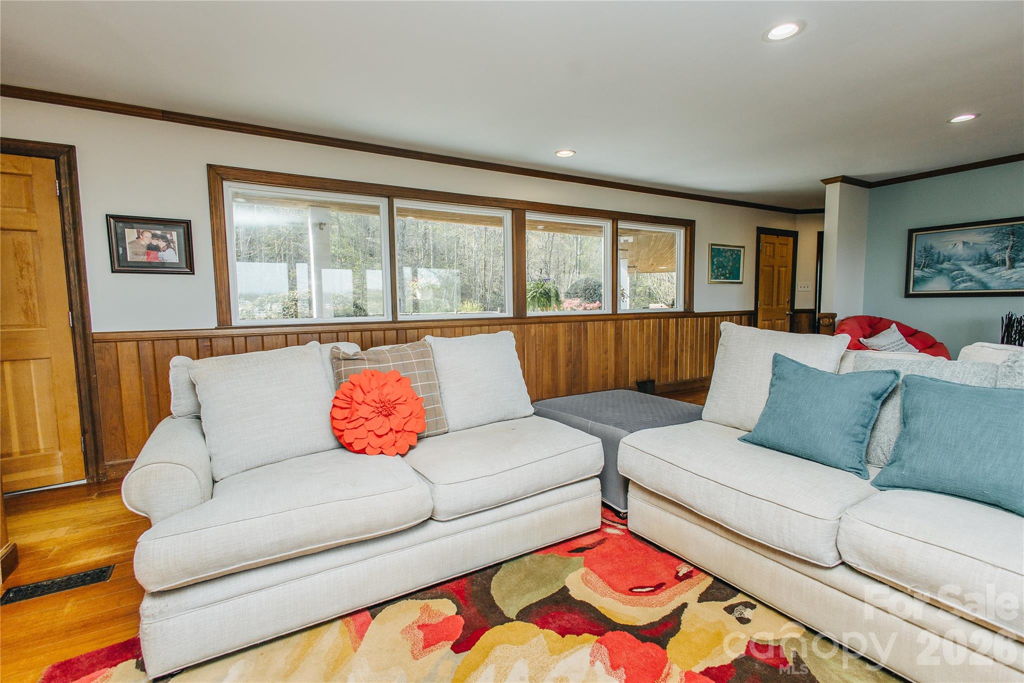 56 E Glenview Street Marion NC 28752