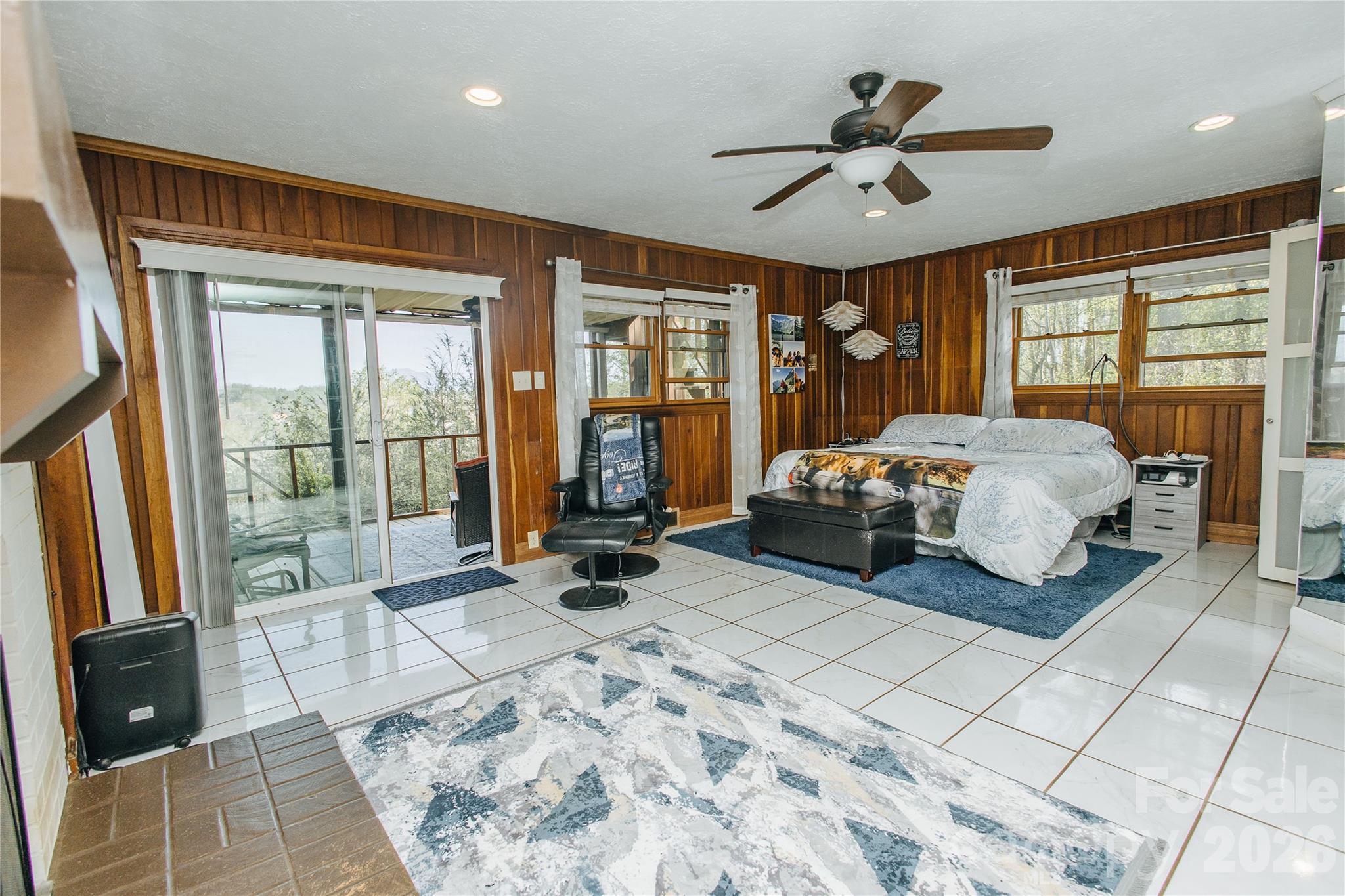 56 E Glenview Street Marion NC 28752