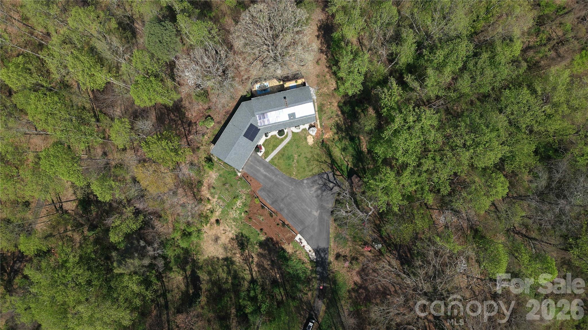 56 E Glenview Street Marion NC 28752