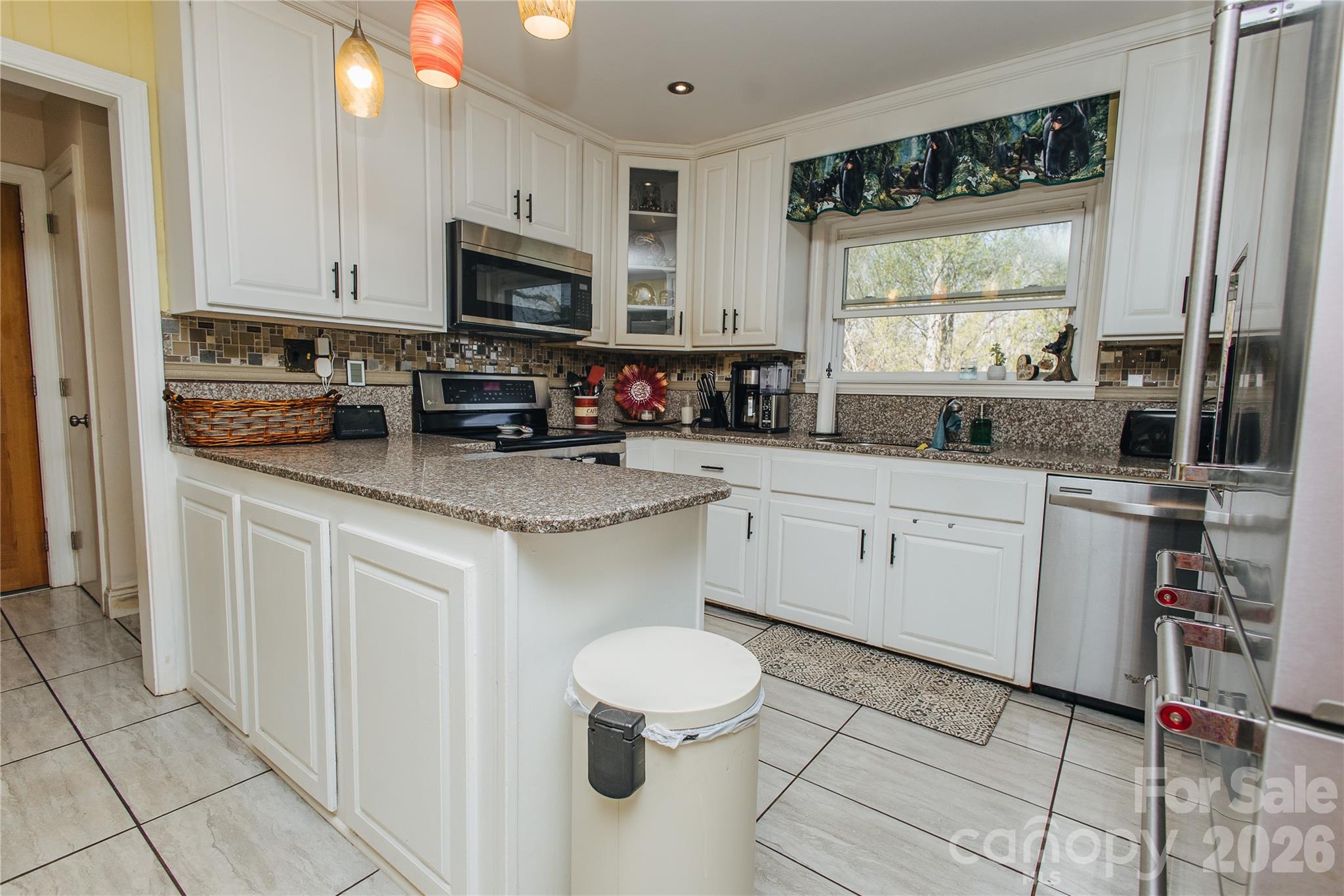 56 E Glenview Street Marion NC 28752