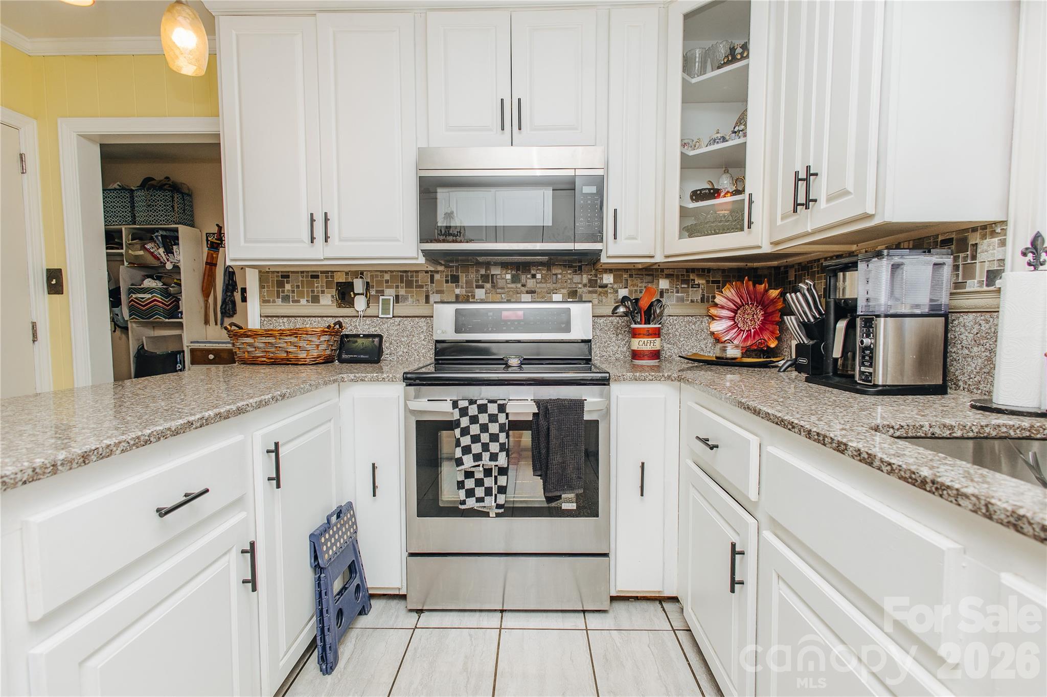 56 E Glenview Street Marion NC 28752