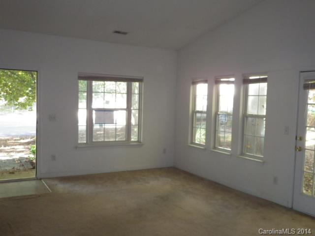 5140 Rosemede Drive Charlotte NC 28227
