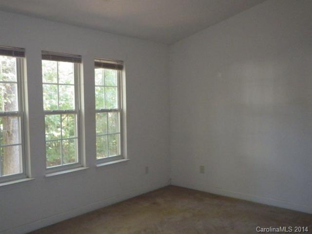 5140 Rosemede Drive Charlotte NC 28227