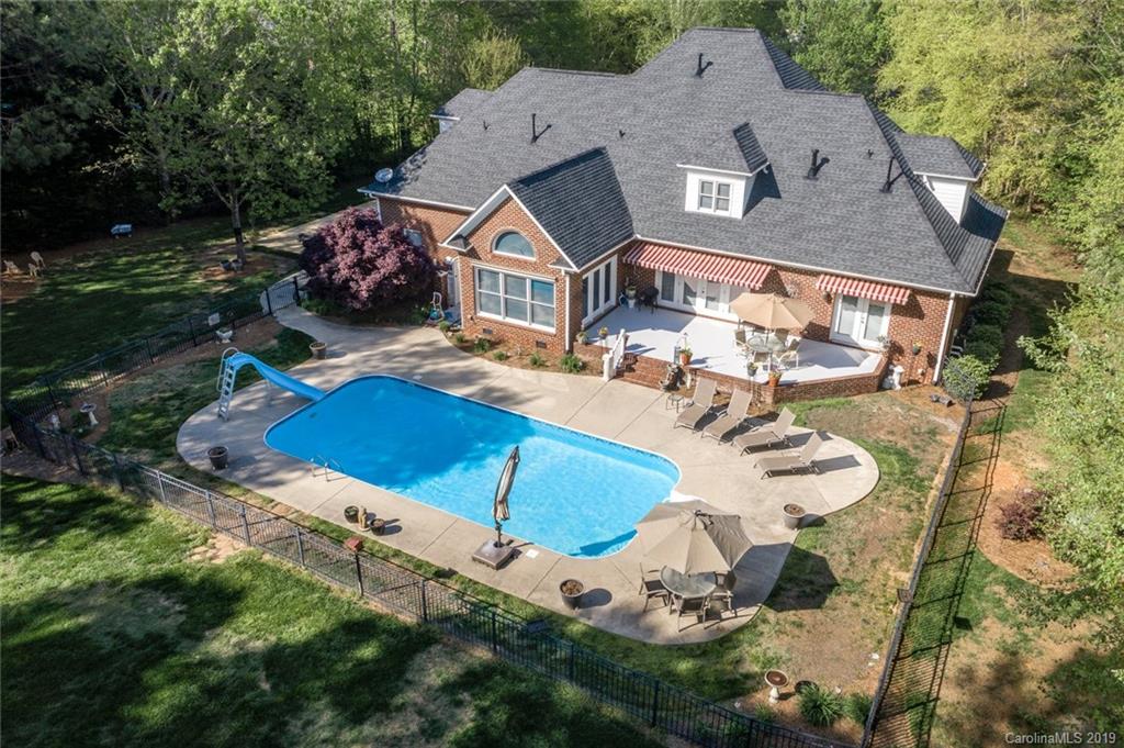 312 Deerwood Court Waxhaw NC 28173