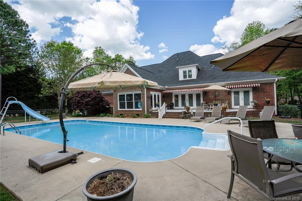 312 Deerwood Court Waxhaw NC 28173