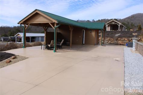 289 Sunset View Trail Franklin NC 28734