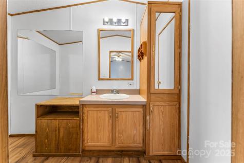 499 Indian Hill Road Olin NC 28660