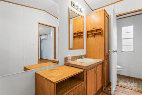 499 Indian Hill Road Olin NC 28660