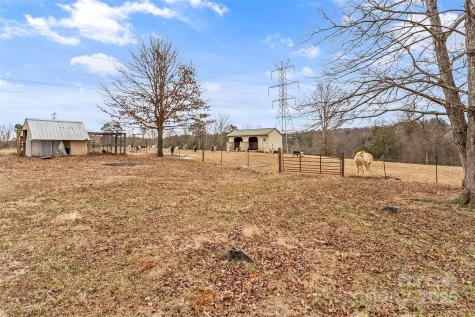 499 Indian Hill Road Olin NC 28660
