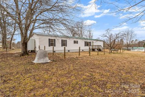 499 Indian Hill Road Olin NC 28660