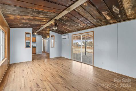 499 Indian Hill Road Olin NC 28660