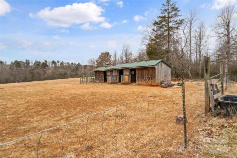 499 Indian Hill Road Olin NC 28660