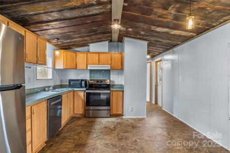 499 Indian Hill Road Olin NC 28660