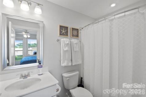 12119 Brooklyn Avenue Charlotte NC 28204