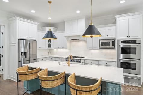 706 Sainte Rose Lane Charlotte NC 28226